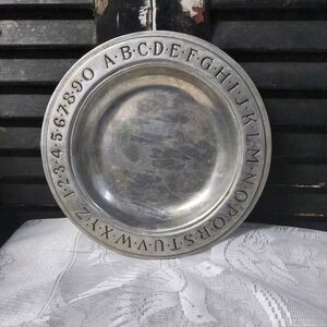 vintage Wilton Armetale RWP pewter child's plate engraved alphabet and numbers